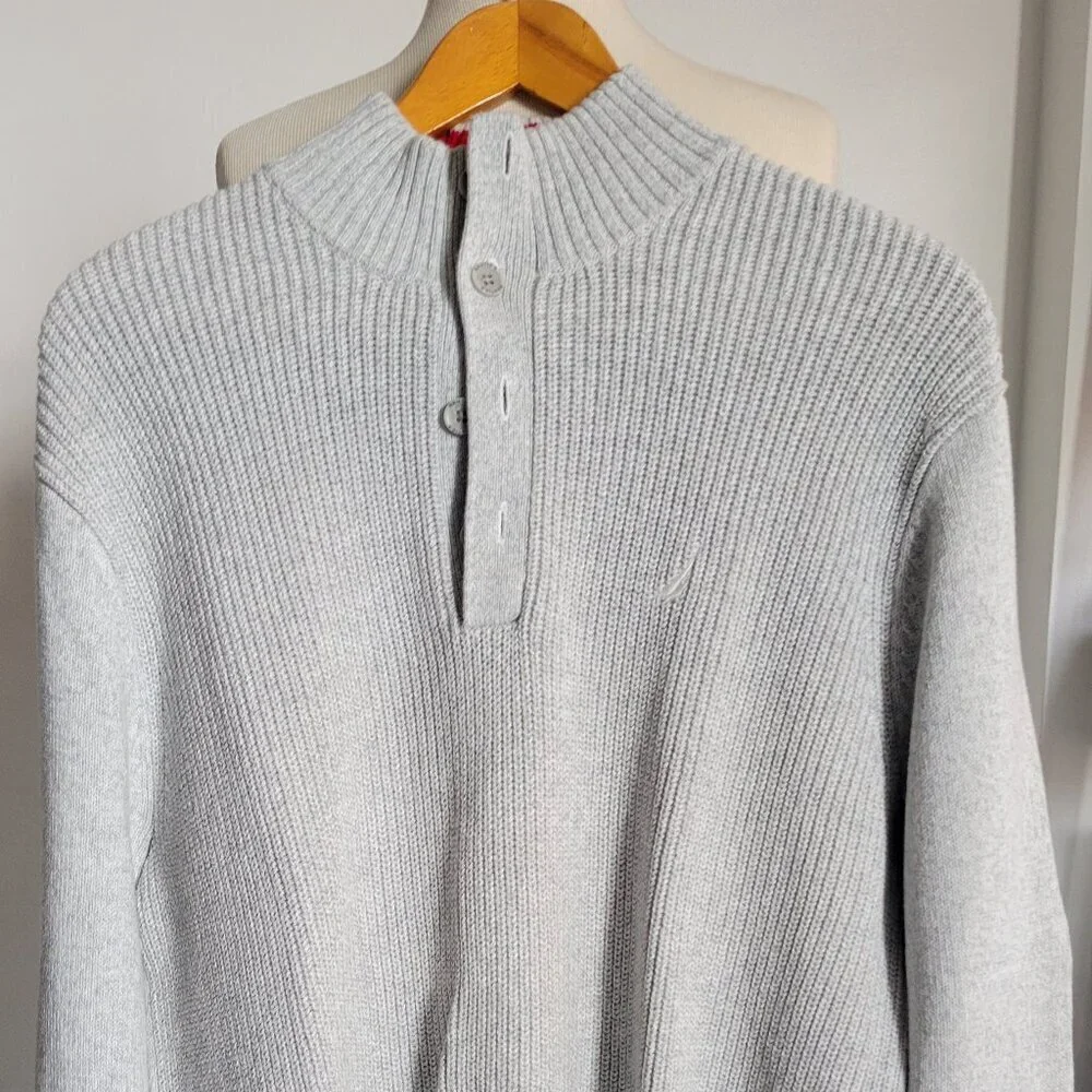 CLEARANCE -  NAUTICA Men’s Tri Color Grey Sport Pullover Sweater (Size: XL)